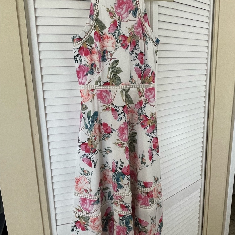 Tahari ASL floral midi dress